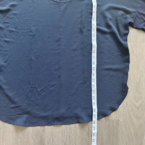 LOFT Navy Drop Sleeve (bracelet length) with Front Detailing and Breathable Back - Picture 7 of 9